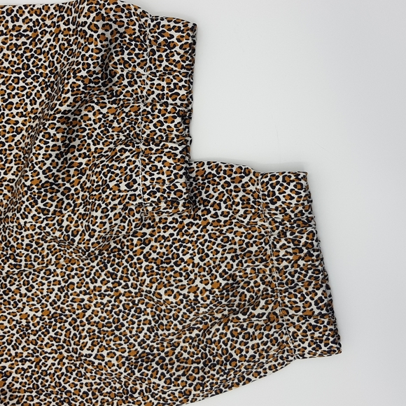 Banana Republic Tencel Wrap-Jumpsuit In Leopard Print 12 LIKE NEW - Picture 9 of 12